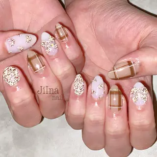 ネイル JiIna nailのネイルデザイン