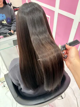 ロング Hirona 縮毛矯正/髪質改善のヘアスタイル