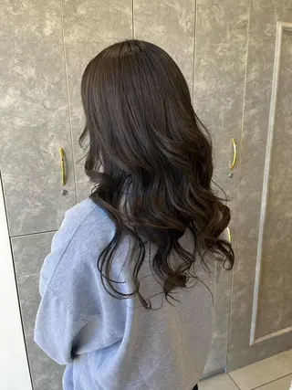 ロング 吹田 駿 髪質改善縮毛矯正のヘアスタイル