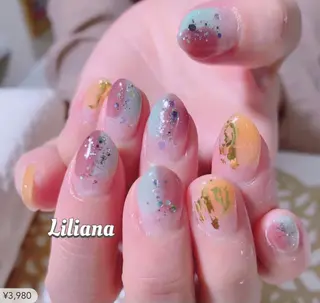 ネイル 艶々の美爪を〜 【リリアーナ】のネイルデザイン