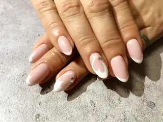 ネイル 伊藤 美里のネイルデザイン