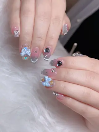 ネイル Lumi Nailのネイルデザイン