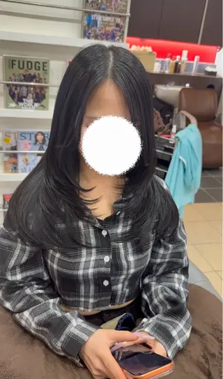 ロング レイヤーカット/ 縮毛矯正/海音のヘアスタイル