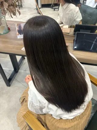 ロング 暗髪／透明感カラー ／⭐️hyuga⭐️のヘアスタイル