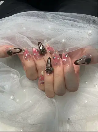 ネイル I-nailロング /ワンホン/キラキラのネイルデザイン