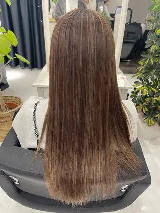 ロング カラー 穐山 翔のヘアスタイル