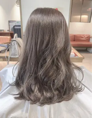 ミディアム 坂本 なつきのヘアスタイル