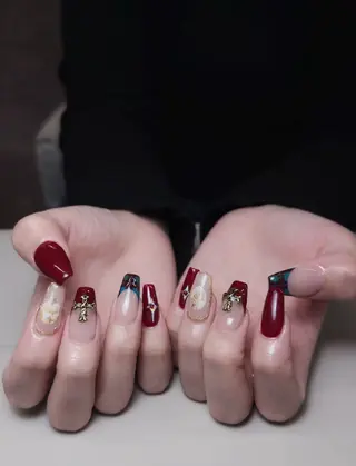 ネイル ENsalon AKIRAのネイルデザイン