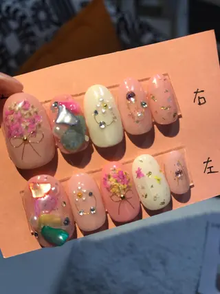 ネイル 吉岡 裕子のネイルデザイン