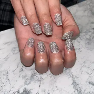 ネイル マグネット/心斎橋 LoLo.カレラのネイルデザイン