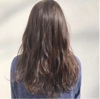 ロング 🧶根本 風鈴🧶のヘアスタイル