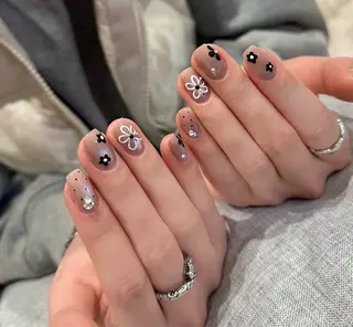 ネイル Meik Nail Salon所属・NaNa🎀 nailのネイルデザイン