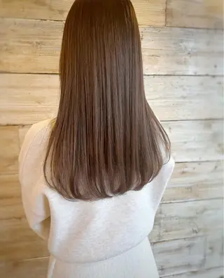 ミディアム 西川 頌のヘアスタイル