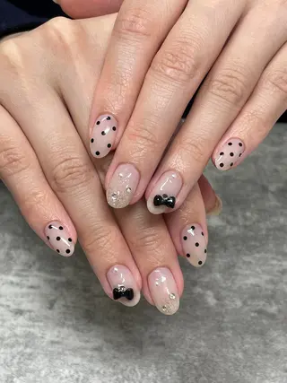 ネイル Mus’Fam 入谷玲生奈のネイルデザイン