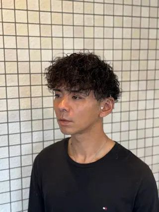 メンズ leo/ロング／ レイヤーカット⛈️のヘアスタイル