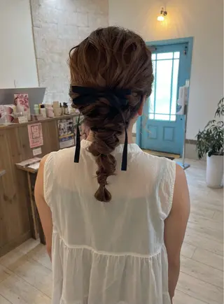 ロング ヘアアレンジ Agu hair time所属・time_ メラニーのヘアスタイル