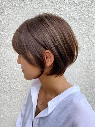 ショート カラー コバヤシ タイジュのヘアスタイル