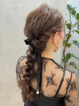 ロング ヘアアレンジ le'a所属・谷町/Le'a /竹原しおなのヘアスタイル