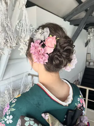 ロング ヘアアレンジ 川嶋 芽衣のヘアスタイル