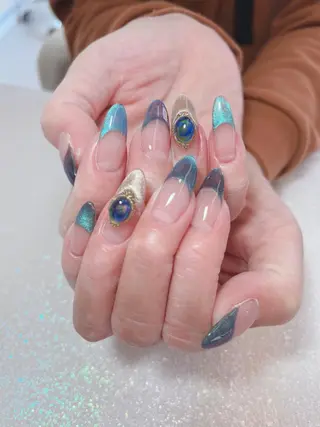 ネイル Flowerネイルサロン所属・. yukiのネイルデザイン