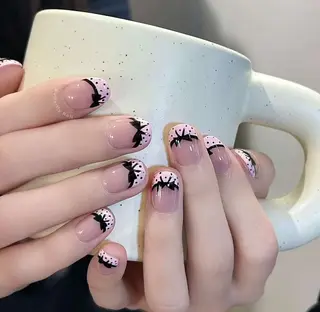 ネイル Oomiya 服部のネイルデザイン