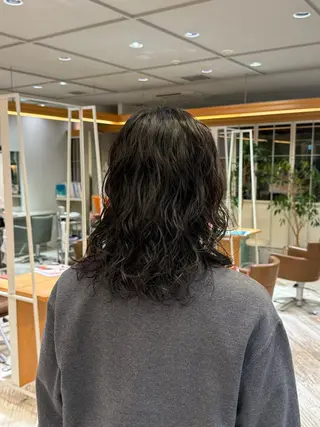 セミロング CIRCUS by BEAUTRIUM 青山所属・🌀ルカ パーマ 🌀のヘアスタイル