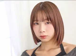 ショート minimo Ash 川越　横田のヘアスタイル