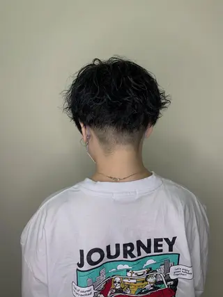 ショート カラー 西村 真実子のヘアスタイル