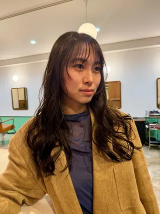 ロング カラー パーマ ヘアアレンジ LOBBY HIMERIのヘアスタイル