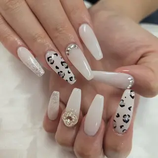 ネイル 河野ちえ (雑誌掲載サロン)のネイルデザイン