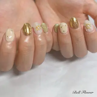 ネイル Bell Flowerのネイルデザイン