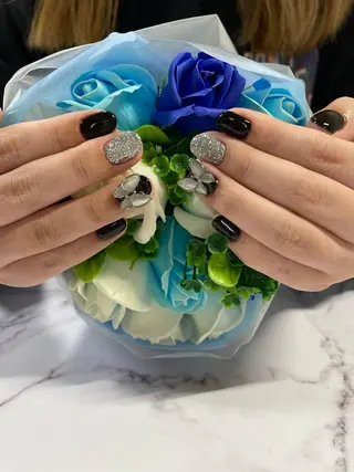 ネイル 奥園 良恵のネイルデザイン