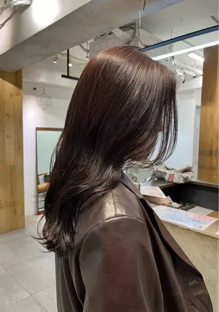 セミロング カラー ナチュラルなhair / ヨシダトモキのヘアスタイル