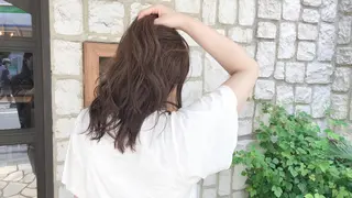 ミディアム カラー パーマ ヘアアレンジ メンズ キッズ ネイル マツエク・マツパ 髪質改善/透明感 OAK兵庫のヘアスタイル