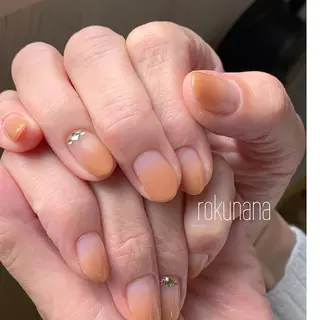 ネイル rokunana 佐野のネイルデザイン