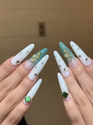 カラー 丸山 珠奈のエステ・リラクイメージ