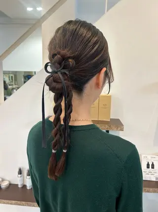 セミロング ヘアアレンジ VIEW Tokyo所属・🎀ミディアムボブ/ 縮毛矯正/ひかりのヘアスタイル