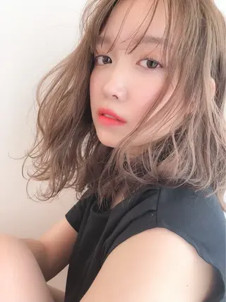 ミディアム シエル岡山店所属・レイヤー／ハイトーン /岡山駅前/上野陸のヘアスタイル