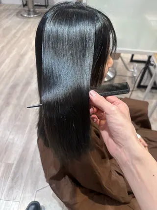 セミロング アースセンター南所属・センター南 大引　優のヘアスタイル