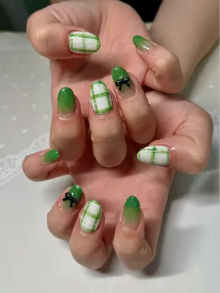 ネイル 新宿ネイルサロン ジェミディローサ所属・新宿ネイルサロン ジェミディローサのネイルデザイン