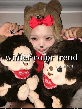 ロング 艶髪ハイトーンカラー 渋谷🎀ririkaのヘアスタイル