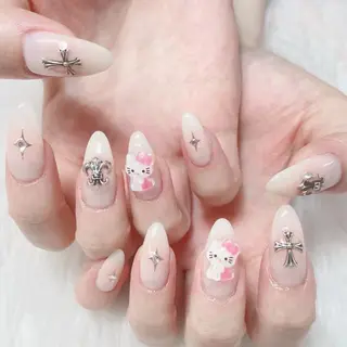 セミロング DIAMOND Nail🥇のネイルデザイン
