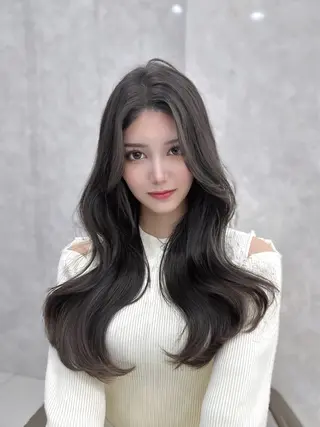 ロング 似合わせ/レイヤー /顔まわり/池田歩樹のヘアスタイル