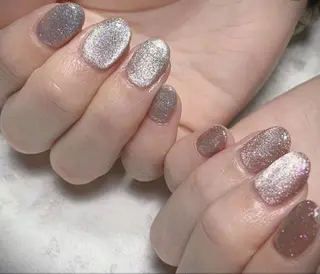 ネイル MOM  原宿店所属・MoM マムネイル原宿のネイルデザイン