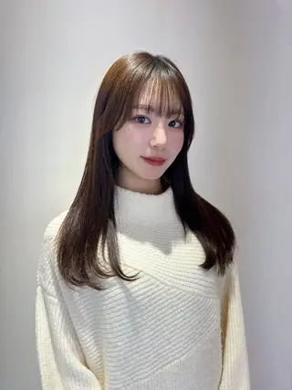 ロング カラー 透明感のあるモテ艶髪 🫧AYAKAのヘアスタイル