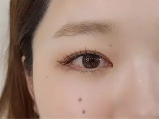 マツエク・マツパ 野村 真白のヘアスタイル