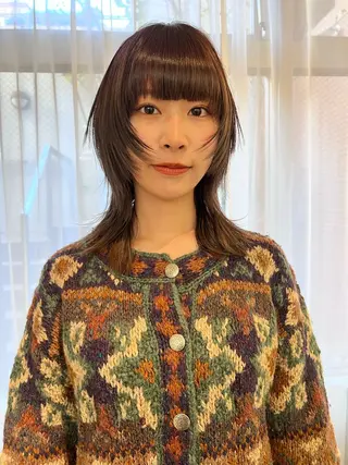 セミロング カラー haco＋所属・圧倒的デザイン力 店長🎨RENAのヘアスタイル