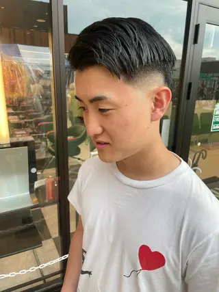 ショート メンズ メンズヘア特化 崎田 成人のヘアスタイル