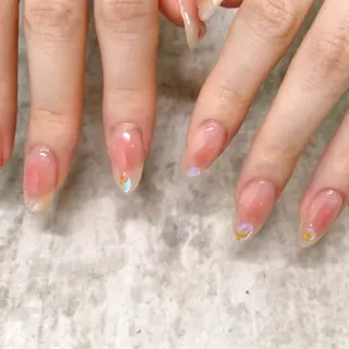 ネイル Aoi💅🏻 表参道のネイルデザイン