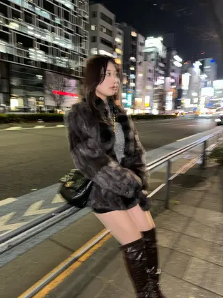 ミディアム カラー GO TODAY シェアサロン Flos店所属・耳つぼジュエリー 👂🏻🌸ayaのエステ・リラクイメージ